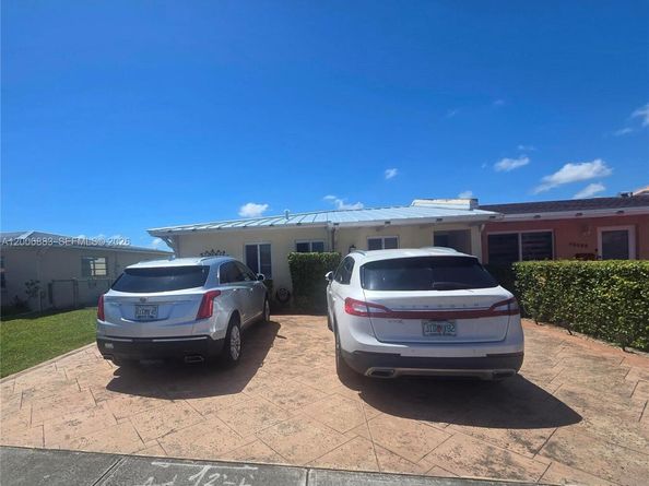 10106 SW 20th St, Miami FL 33165