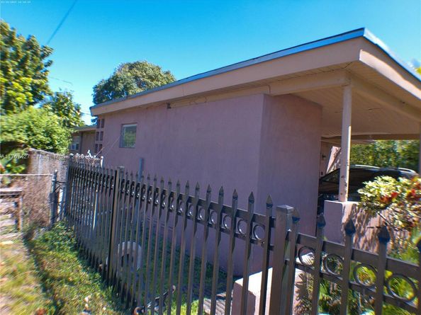 15775 NE 13th Ave, North Miami Beach FL 33162