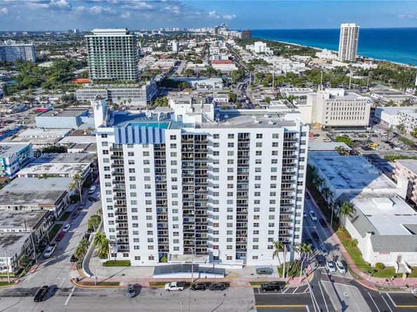 401 69th St 313, Miami Beach FL 33141