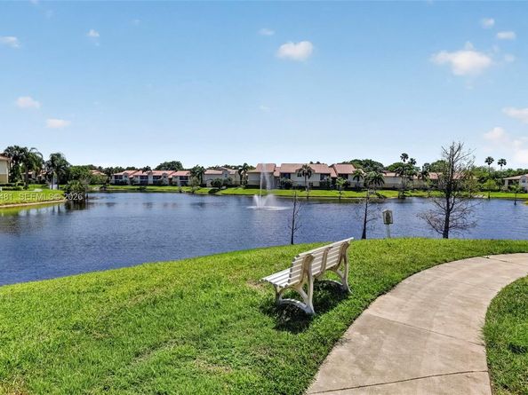 1227 SW 46th Ave 314, Pompano Beach FL 33069