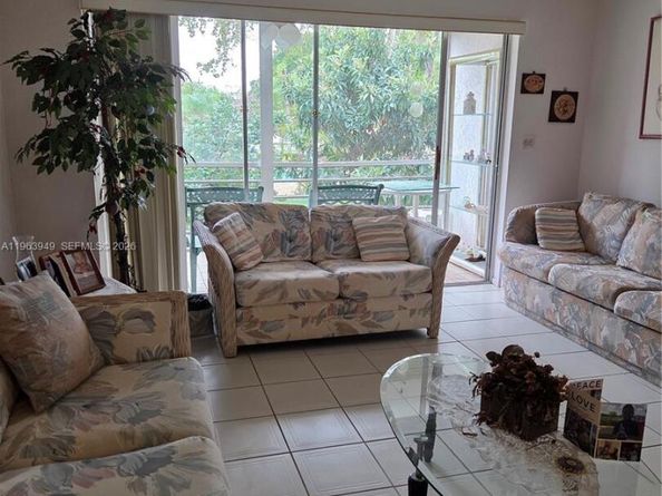 8834 W Mcnab Rd 201, Tamarac FL 33321