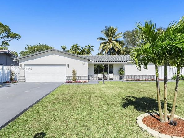 7501 NW 42nd St, Coral Springs FL 33065