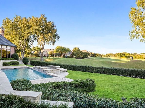 5501  Saint Andrews Court , Plano Texas 75093