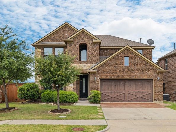 1001  Chickasaw Drive , Carrollton Texas 75010