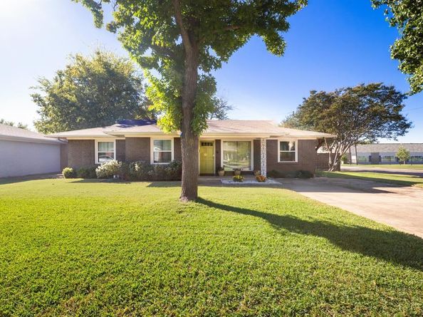 11304  Rupley Lane , Dallas Texas 75218