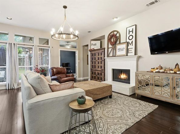 8805  Falcon View Drive , McKinney Texas 75072