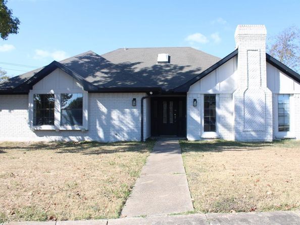 1663  Riverway Bend Circle , Dallas Texas 75217