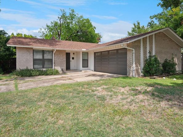 736  Pinehurst Drive , Richardson Texas 75080