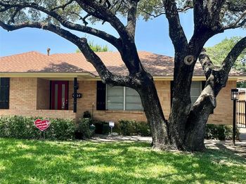 9107  Lindaro Lane 