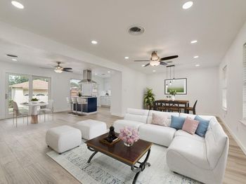 9107  Lindaro Lane 