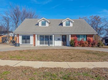 109 W Marguerita Drive 