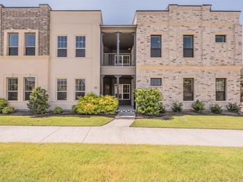 305  Sunset Lane 
