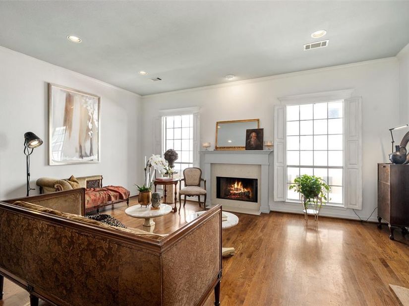 4222  Bowser Avenue  B, Dallas Texas 75219
