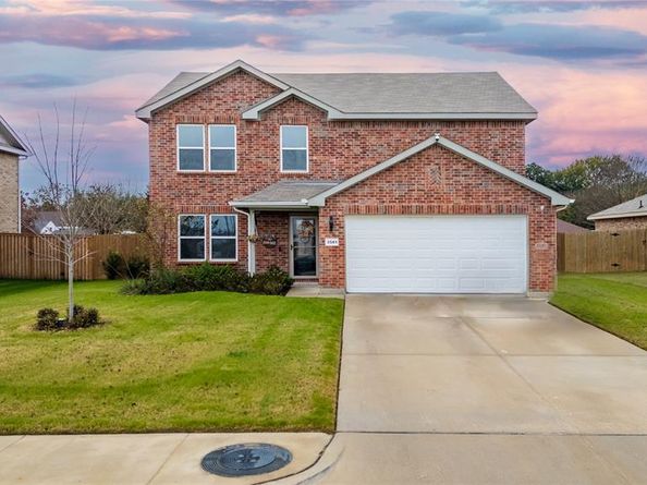 3581  Chestnut Oak Drive , Dallas Texas 75253