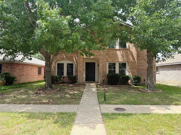2549  Pilgrim Rest Drive , Dallas Texas 75237