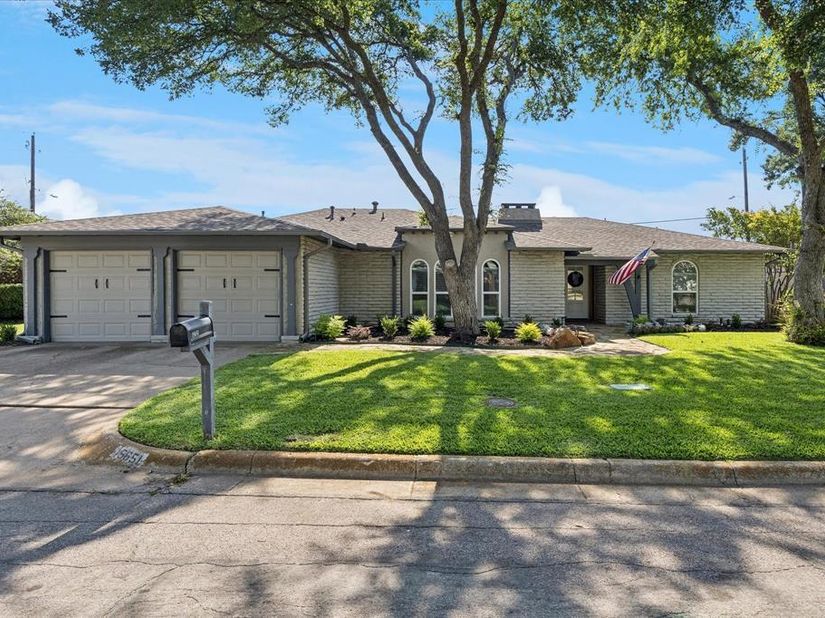 15651  Terrace Lawn Circle , Dallas Texas 75248