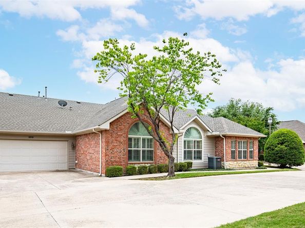3250  Rosemeade Drive  2213, Fort Worth Texas 76116