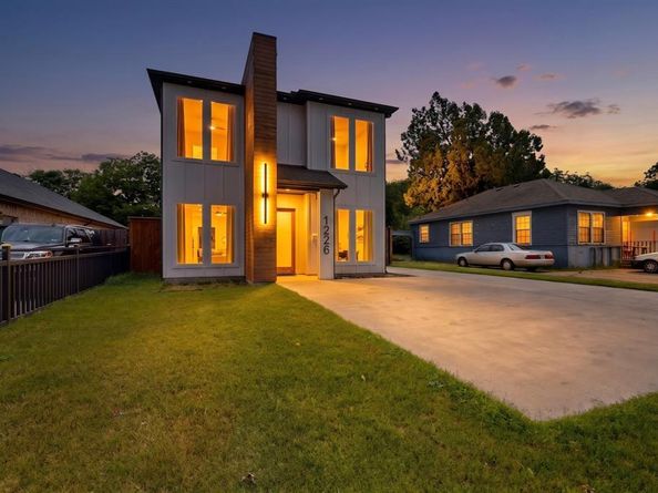 1226 S Ewing Avenue , Dallas Texas 75216