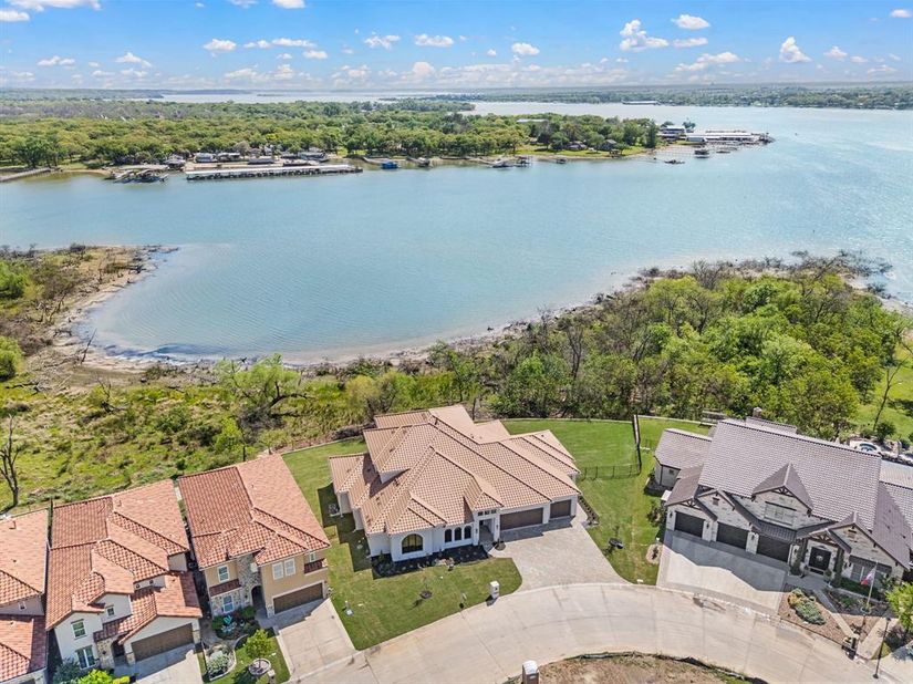 9065  Lakeside Drive , Fort Worth Texas 76179