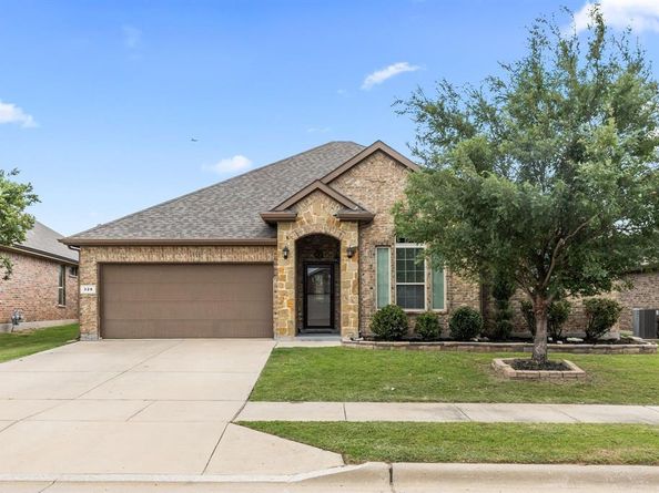328  Running water Trail , Fort Worth Texas 76131