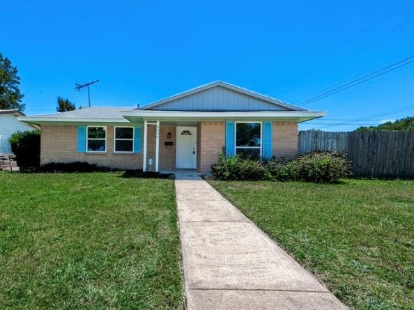 4430  Windsor Drive , Garland Texas 75042