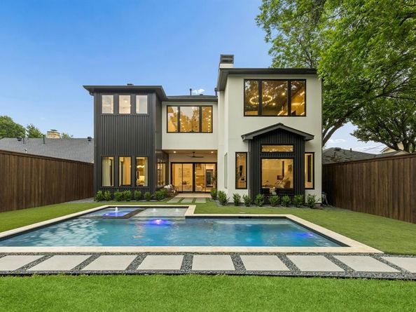 7615  Morton Street , Dallas Texas 75209