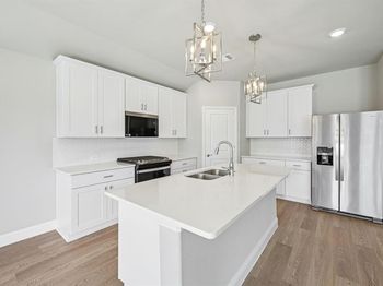 3805  High Valley Drive 