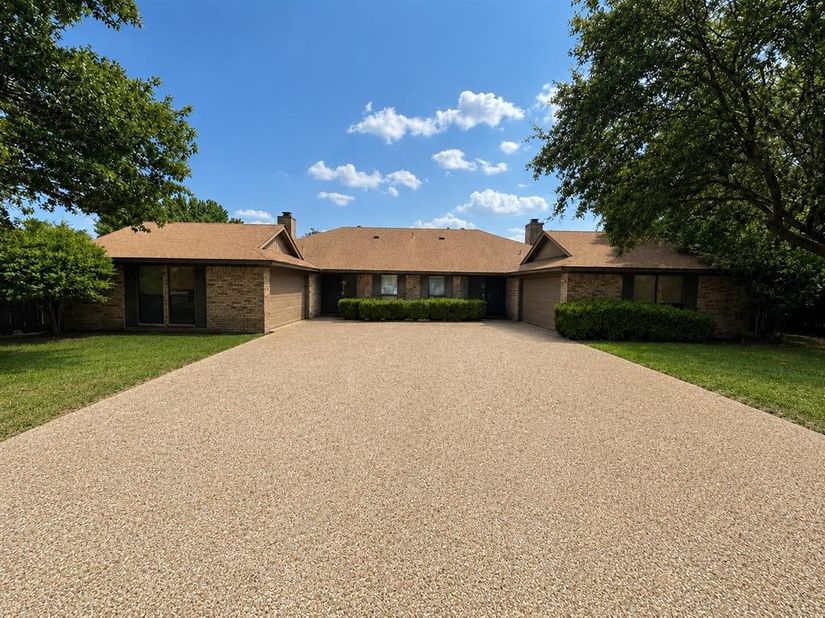 4517  Tall Meadow Lane  4519, Fort Worth Texas 76133