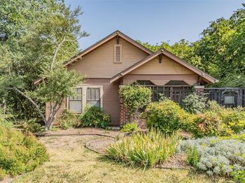 1411  Rosemon Avenue 