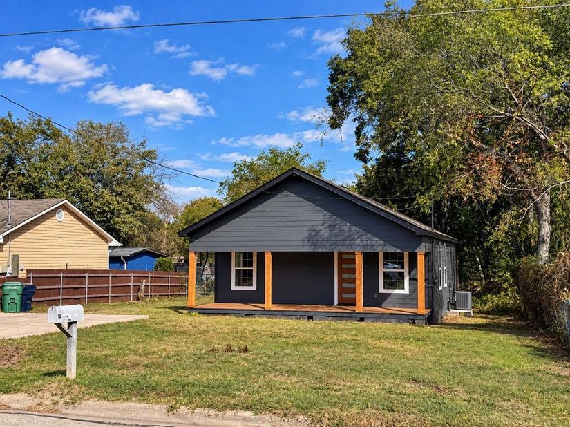 611  Wilson Street , Denton Texas 76205