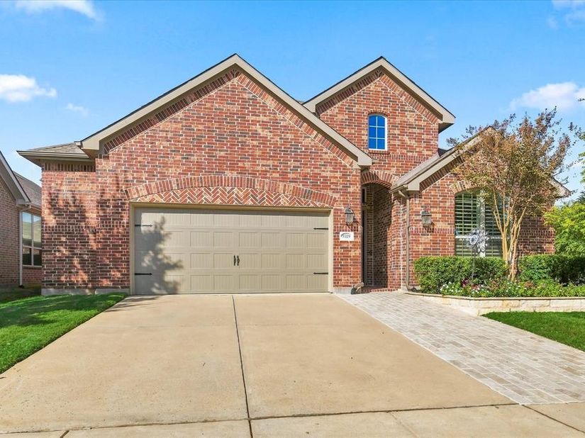9329  Kaitlyn Court , Lantana Texas 76226