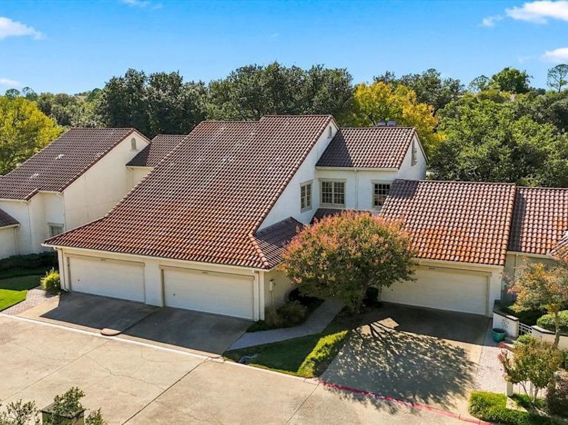 4605 N OConnor Court , Irving Texas 75062