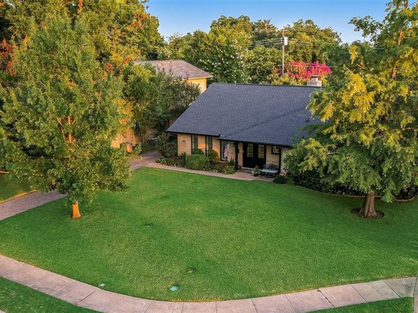 620  Cox Drive , Irving Texas 75062