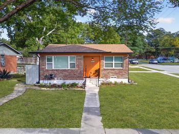 421  Wallace Drive 