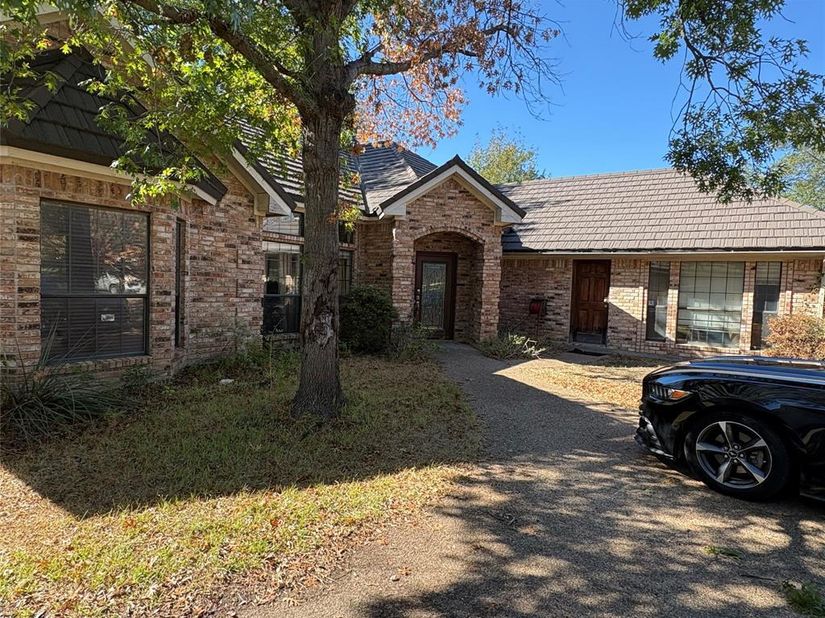 8909  Random Road , Fort Worth Texas 76179