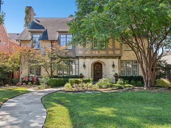 3133  Purdue Avenue 