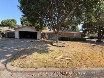 2121  Elton Road 