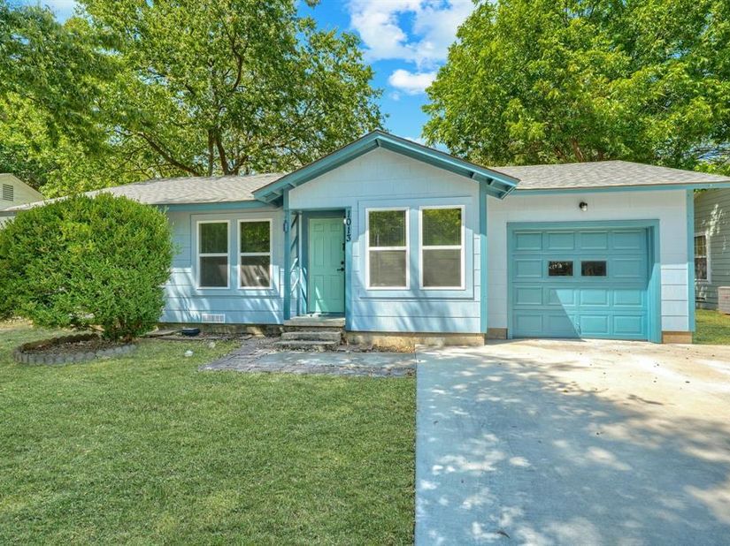 1013  Denton Street , Denton Texas 76201
