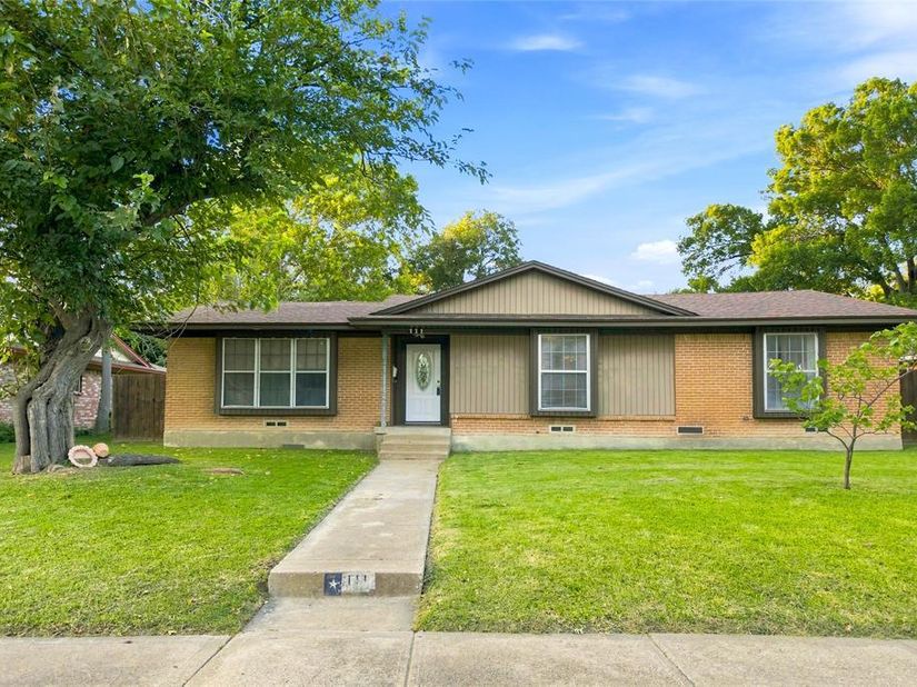 111 W Kenwood Drive , Garland Texas 75041