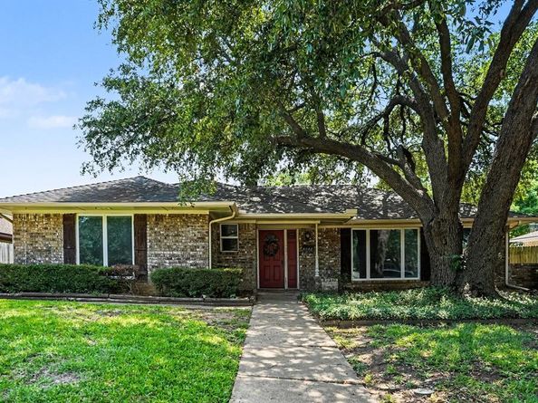 2505  Douglas Avenue , Irving Texas 75062