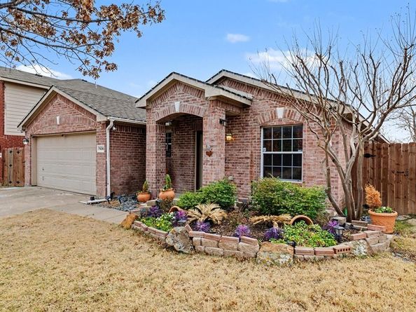 7936  Meadow Spring Lane , Fort Worth Texas 76120