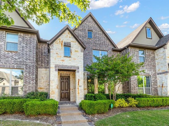 3922  Canton Jade Way , Arlington Texas 76005