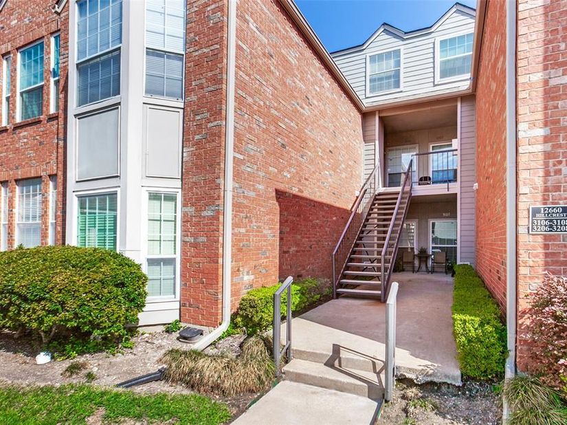 12660  Hillcrest Road  3206, Dallas Texas 75230