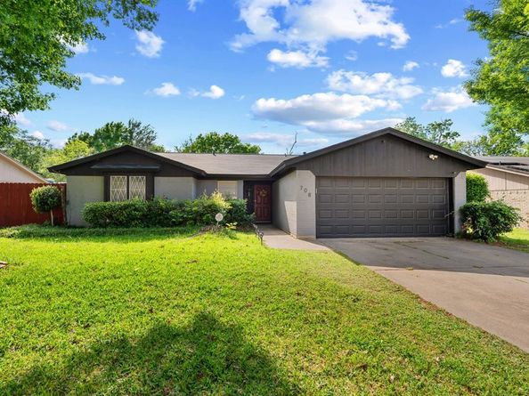 708  Del Mar Lane , Arlington Texas 76012