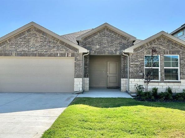 10632  ZIRCON Lane , Fort Worth Texas 76036