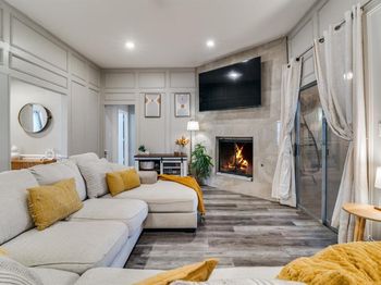 7214  Ridgeview Drive 