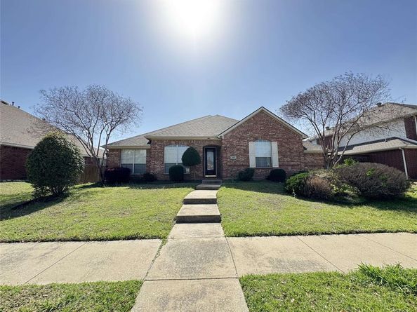 6809  Westover Drive , Rowlett Texas 75089