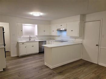 501  Royal Crest Drive 