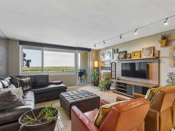 3883  Turtle Creek Boulevard 