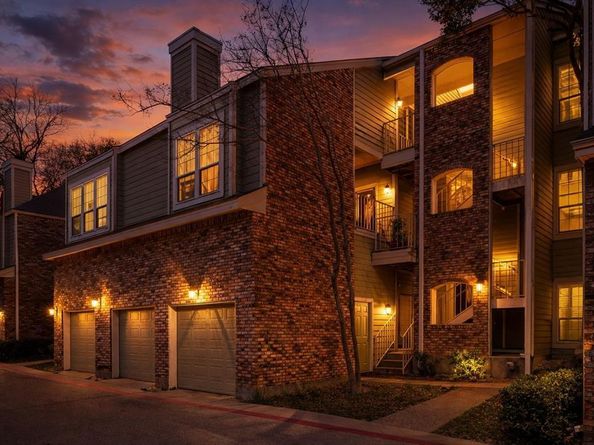7151  Gaston Avenue  406, Dallas Texas 75214